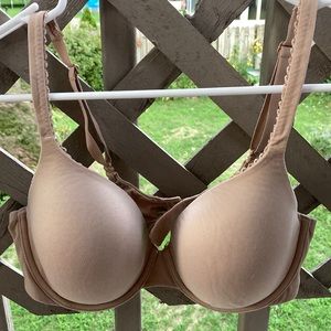Victoria’s Secret Body By Victoria 36C bra Lined Perfect Coverage